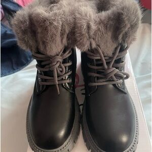 Girls size 2 weather boots
